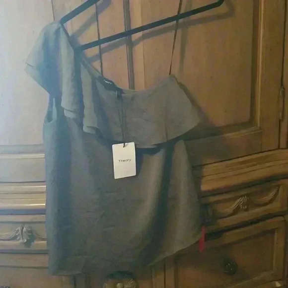 Theory 100% silk top - Picture 2 of 4